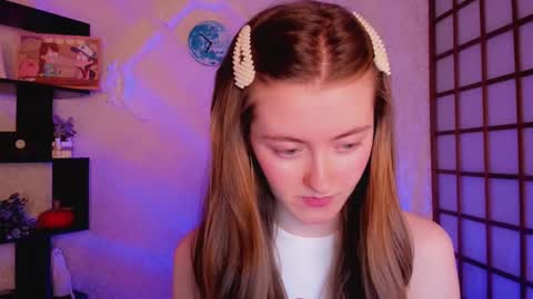 Kate online show from December 12, 2024, 5:31 am