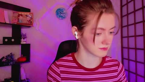 Kate online show from December 13, 2024, 2:10 am