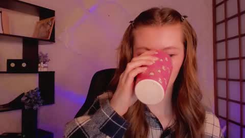 Kate online show from January 21, 2025, 5:16 am