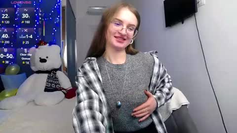 .Be kind and gentle with me and I will do my best for you.   online show from February 17, 2025, 4:48 pm