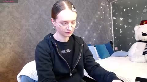 .Be kind and gentle with me and I will do my best for you.   online show from January 18, 2026, 10:08 am