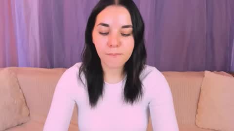 KATE online show from November 22, 2025, 6:23 am