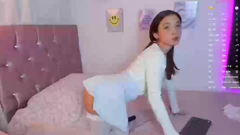 kate_the_bitch2 online show from September 13, 2025, 4:45 am