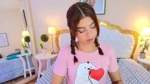 katee Martinez online show from October 23, 2025, 7:56 pm