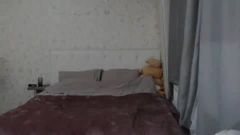 Kate Bunny online show from October 9, 2025, 3:10 pm