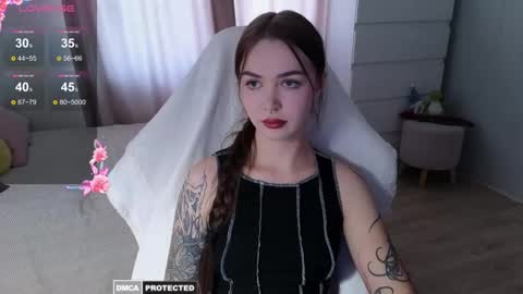 Im Kate  online show from September 29, 2025, 10:42 am