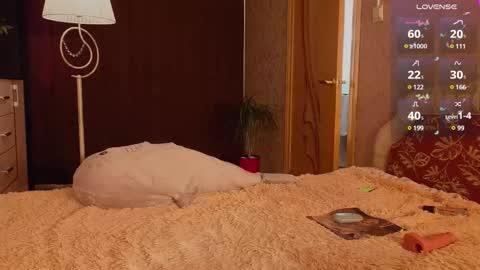 Kate online show from December 24, 2024, 6:22 am