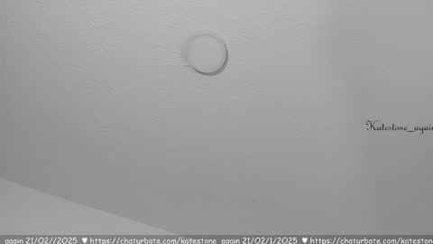 love meeee online show from February 21, 2025, 2:06 pm