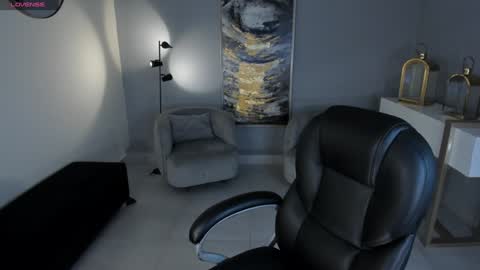 Snapshot of katesunder chatting on January 25, 2025, 9:57 am K A T E  online show from January 25, 2025, 9:57 am