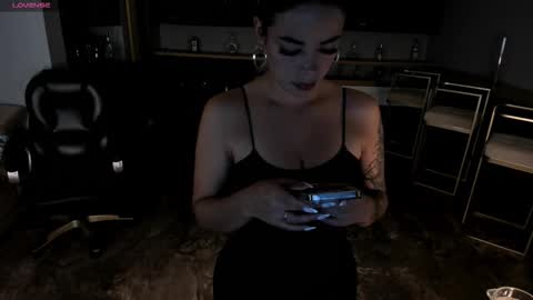 Snapshot of katesunder chatting on September 29, 2025, 9:58 am K A T E  online show from September 29, 2025, 9:58 am