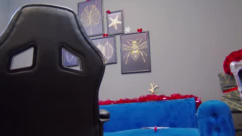 Kate online show from December 21, 2024, 1:47 am