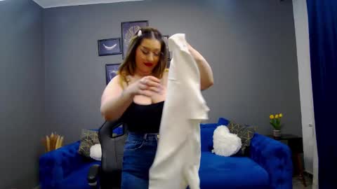 Kate online show from January 31, 2025, 12:28 am