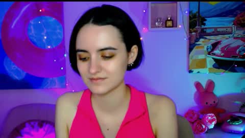 katewillows online show from February 25, 2026, 4:55 am