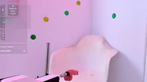 katey Curvy01 online show from December 18, 2024, 7:04 am