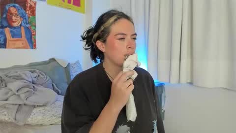 Katherine online show from March 16, 2026, 5:44 am