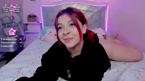 Snapshot of kathia_saenz chatting on January 24, 2025, 9:39 am Kathia online show from January 24, 2025, 9:39 am