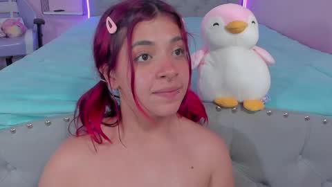 Snapshot of kathia_saenz chatting on March 7, 2025, 10:13 am Kathia online show from March 7, 2025, 10:13 am