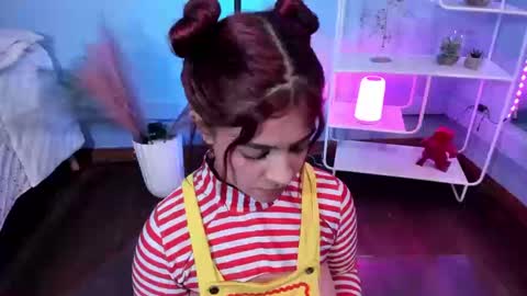 Snapshot of kathia_saenz chatting on October 2, 2025, 4:08 am Kathia online show from October 2, 2025, 4:08 am