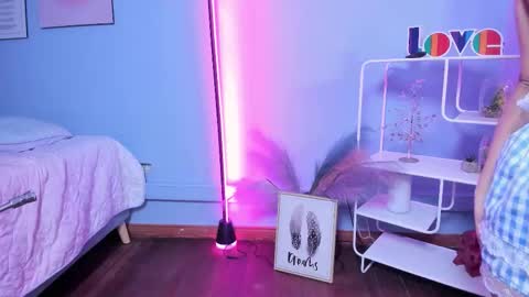 Kathia  online show from December 20, 2025, 4:41 am