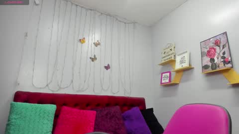 Paola online show from January 28, 2025, 12:54 pm