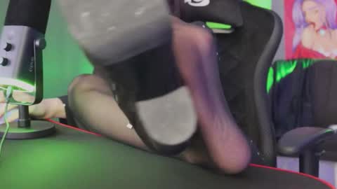 kathleen_frost online show from December 17, 2024, 7:07 am