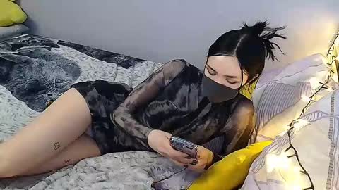 KathrineBerry online show from February 14, 2025, 7:17 am