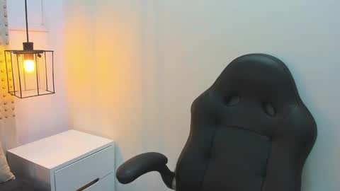 Snapshot of kathy_naughty1 chatting on December 27, 2024, 12:01 pm Khaty online show from December 27, 2024, 12:01 pm