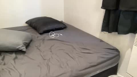 kathyuuu online show from March 9, 2026, 11:36 am