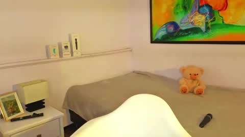 Khaterine online show from April 13, 2026, 12:10 pm