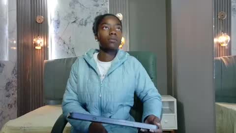 Katia online show from October 2, 2025, 11:39 am