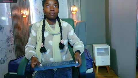 Katia online show from October 6, 2025, 11:40 am