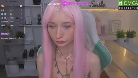 Katia  online show from September 23, 2025, 5:21 am