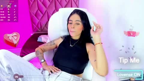 Snapshot of katia_sex25 chatting on February 27, 2025, 10:42 pm Katia online show from February 27, 2025, 10:42 pm