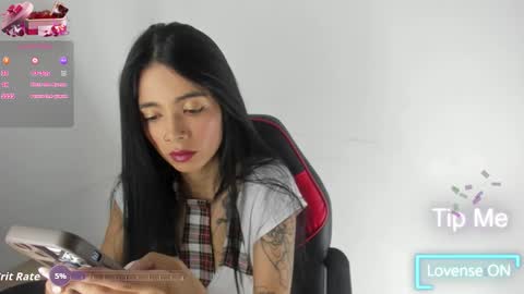 Katia online show from October 23, 2025, 9:35 pm