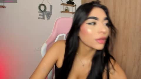 Katie online show from November 11, 2025, 11:16 pm