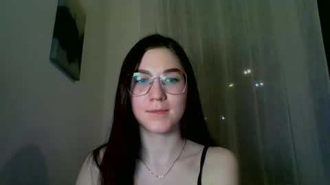 katie_foxi online show from February 23, 2025, 7:17 pm