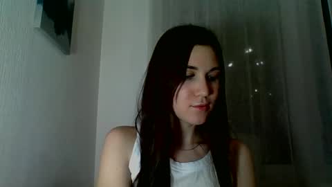 katie_foxi online show from December 18, 2025, 10:16 pm