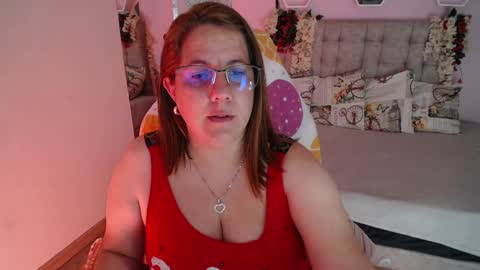 Snapshot of katiee_jones_ chatting on January 16, 2025, 3:46 pm Katherine online show from January 16, 2025, 3:46 pm