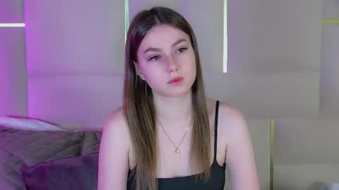 katiereeves online show from February 6, 2026, 4:17 am