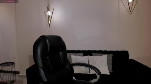 Kate Stonne online show from January 21, 2025, 3:04 am