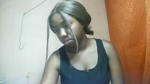 katissia9794 online show from February 14, 2026, 9:17 am