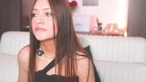 K A T L Y N  online show from March 25, 2026, 6:25 pm