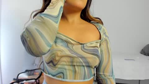 Follow me on instagram and twitter as correaktnees online show from December 26, 2024, 7:35 am