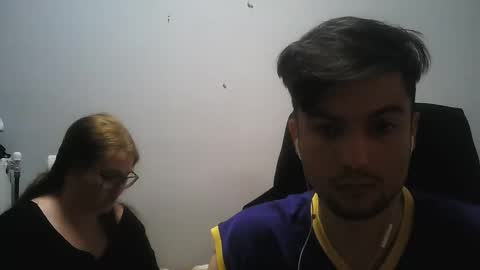 EMO online show from April 10, 2026, 8:46 pm