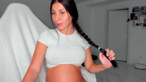 Katrin online show from October 28, 2025, 12:30 pm