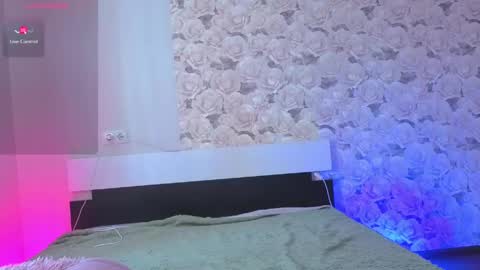 katrin_james_ online show from June 5, 2026, 7:58 am