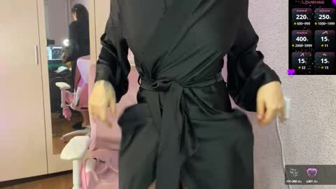   naked in pvt show 100 tk online show from February 11, 2025, 9:46 pm