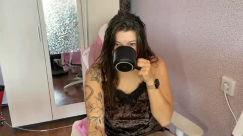   naked in pvt show 100 tk online show from April 16, 2026, 8:37 am