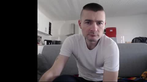 Snapshot of katsufr chatting on February 13, 2025, 11:39 am demyx online show from February 13, 2025, 11:39 am