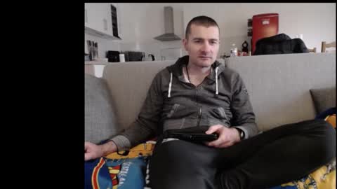 Snapshot of katsufr chatting on March 9, 2025, 10:30 am demyx online show from March 9, 2025, 10:30 am